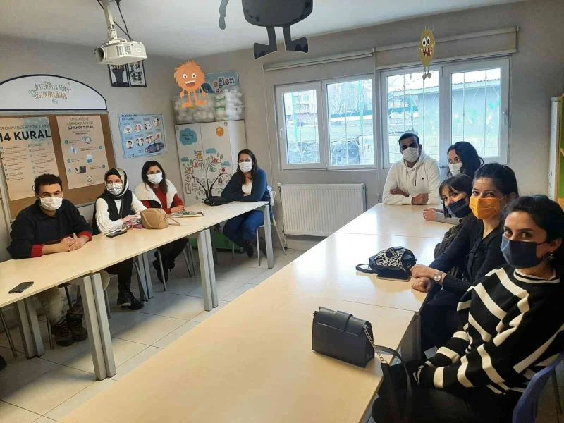 TEGV Muradiye Öğrenim Birimi gönüllüleriyle buluştu
