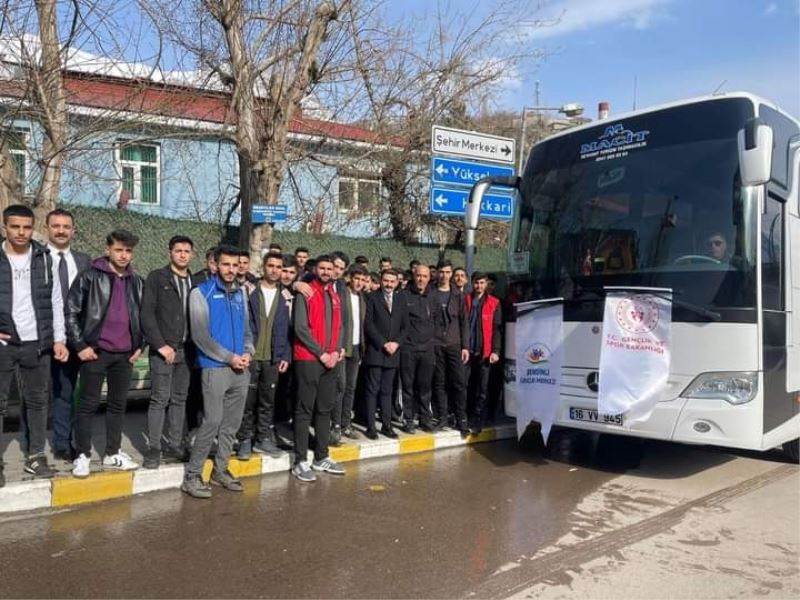 Şemdinlili gençlerin Çanakkale yolculuğu başladı
