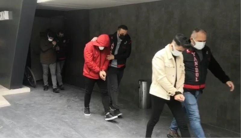 ’Devre mülklerinizi elden çıkaralım’ diyerek vatandaşı dolandıran şebeke çökertildi
