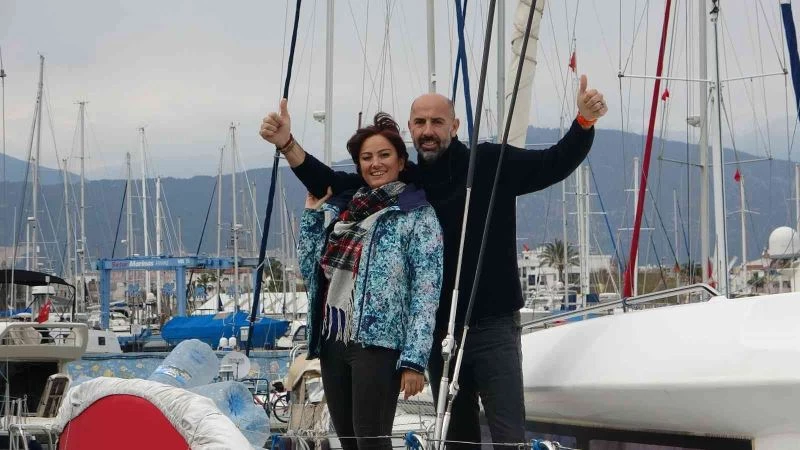 Gelin geldiği tekneyle dünya turuna hazırlanıyor
