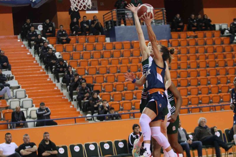 Bitci Kadınlar Türkiye Kupası: OGM Ormanspor: 93 - Çukurova Basketbol Mersin Yenişehir Belediyesi:96
