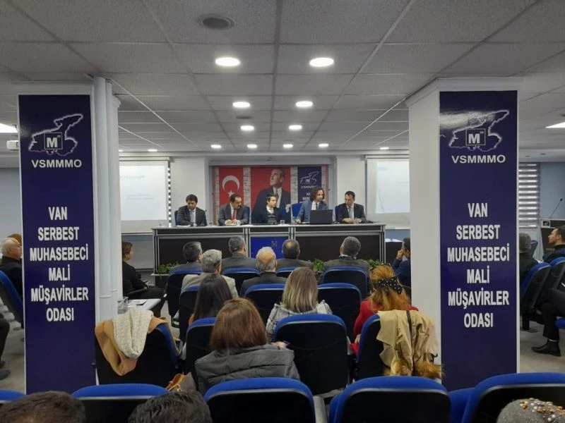 İŞKUR yetkilileri SGK ve mali müşavirlerle bir araya geldi
