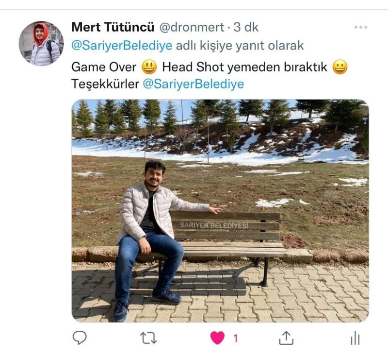 Öğrenciler ile belediye arasında gündem olan bank yerine kondu
