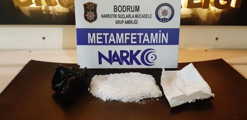 Bodrum’a uyuşturucu ile girerken yakalandılar
