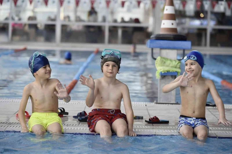 EGO Spor’dan işitme engelli çocuklara özel yüzme kursu
