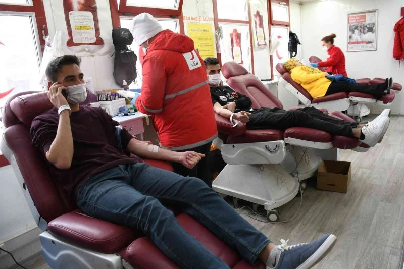 Aksaray’da “Kan Dostum” projesine yoğun ilgi
