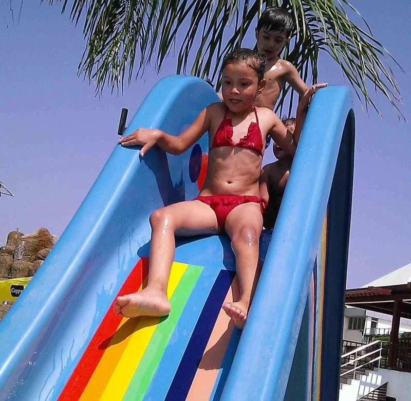 Havuzda boğulan Uşaklı Kardelen’in ailesine 508 bin TL tazminat
