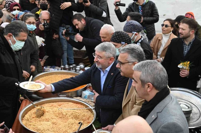 Çorum’daki Çiğdem Aşı ve Çocuk Oyunları Şenliği’nde renkli görüntüler
