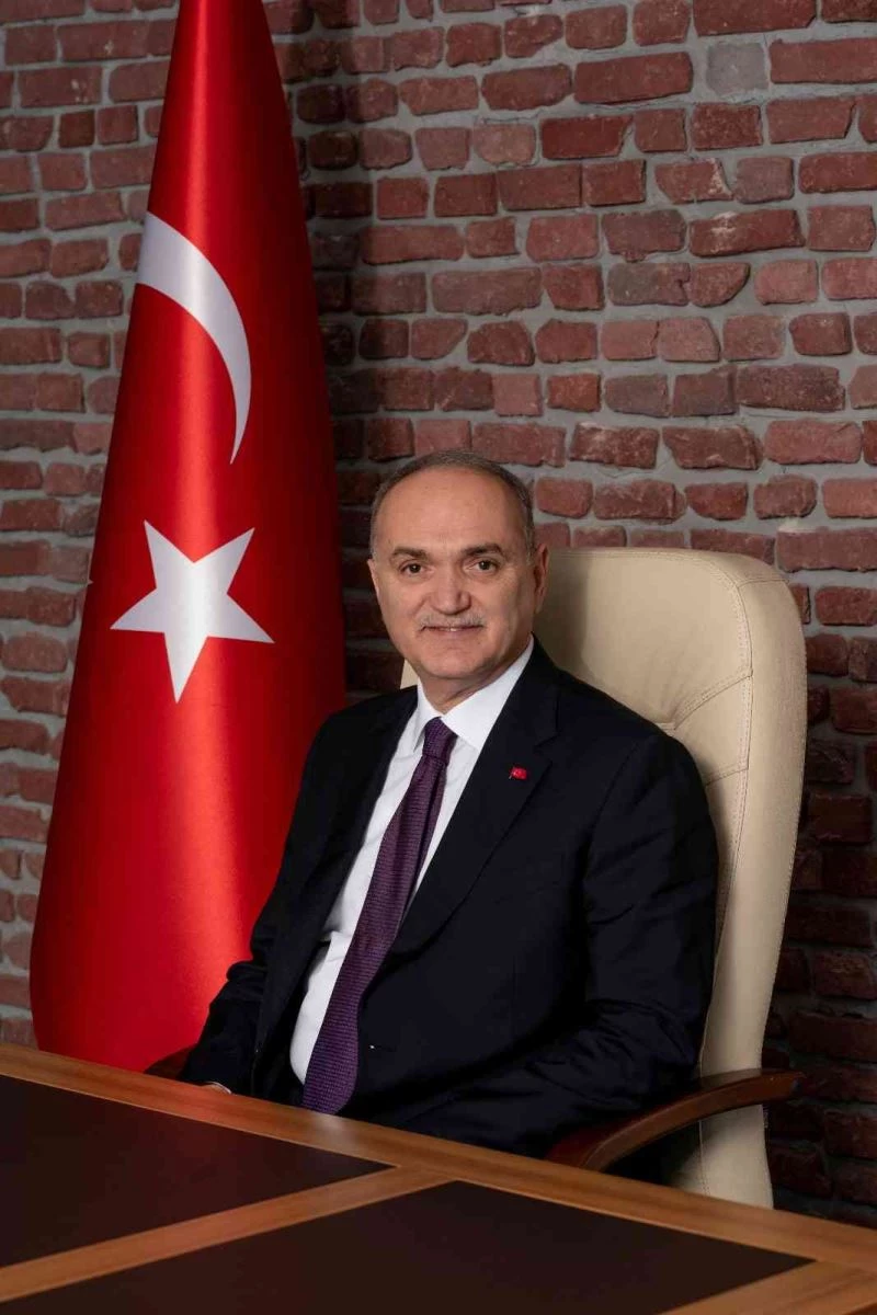 Başkan Özlü 