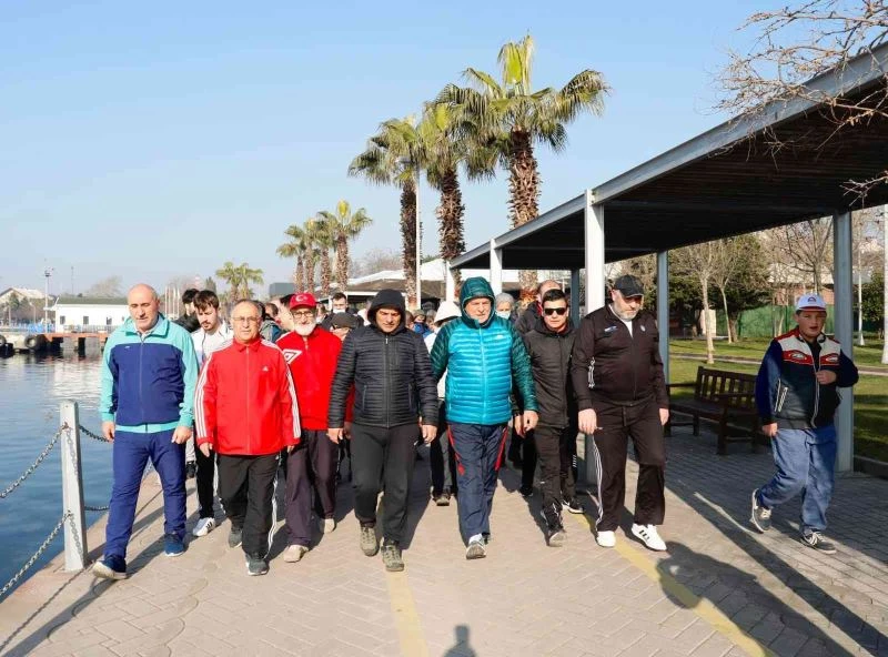 Körfezliler sağlık yaşam yürüyüşünde buluştu
