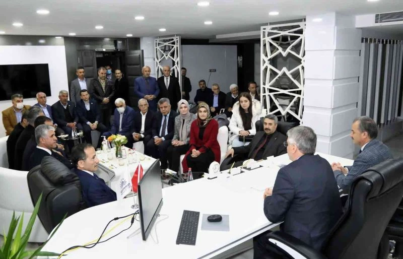 Ak Partili Yanılmaz, Başkan Kılınç ile bir araya geldi
