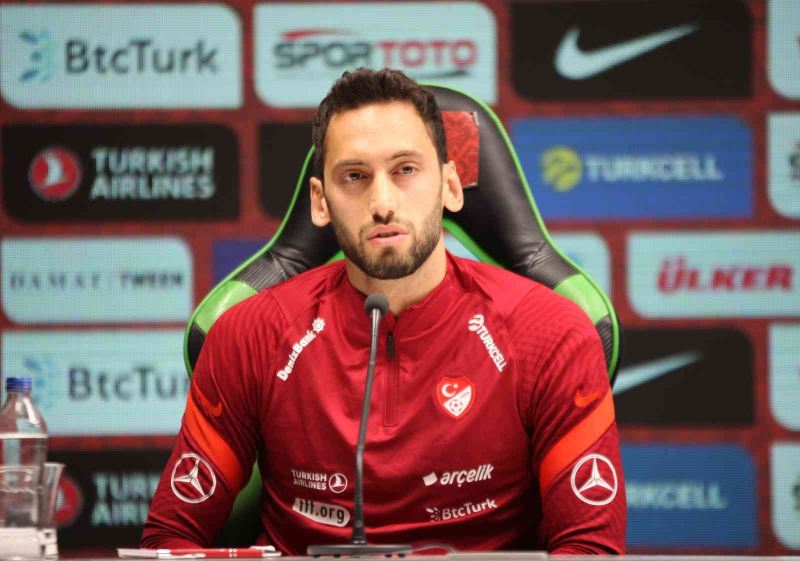 Hakan Çalhanoğlu: 