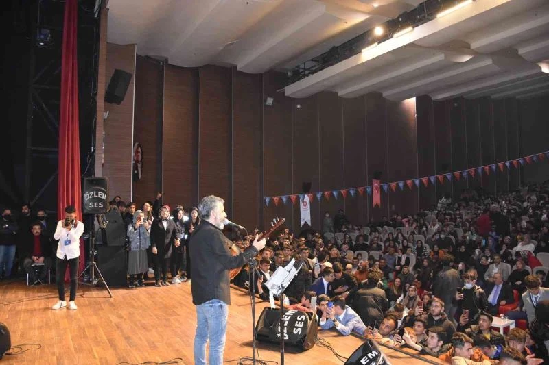 Adıyaman Ülkü Ocakları’ndan Ali Kınık konseri
