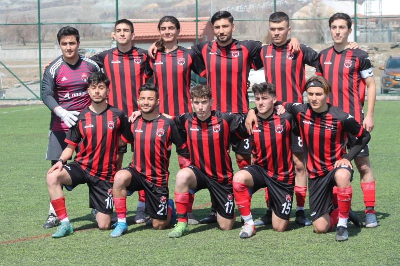 U19 Bölgesel Gelişim Ligi 6. grupta 24 Erzincanspor şampiyon oldu
