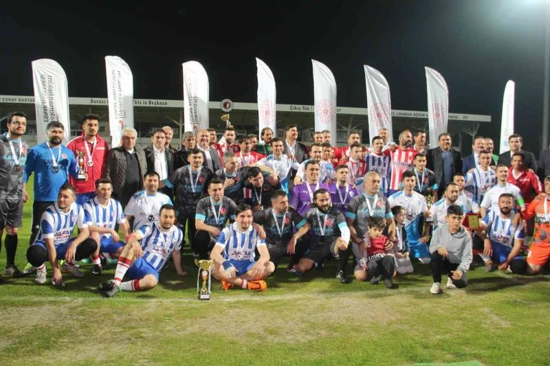 Fethiye Mahalleler Arası Futbol Turnuvası’nda şampiyon Çamköy Mahalle takımı oldu
