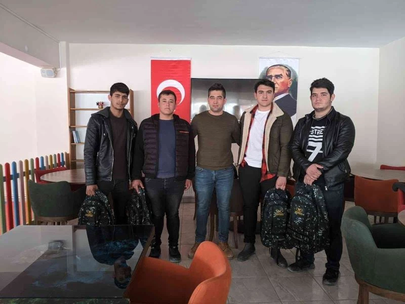 Çifteler Belediyesi askere gidecek gençleri unutmadı
