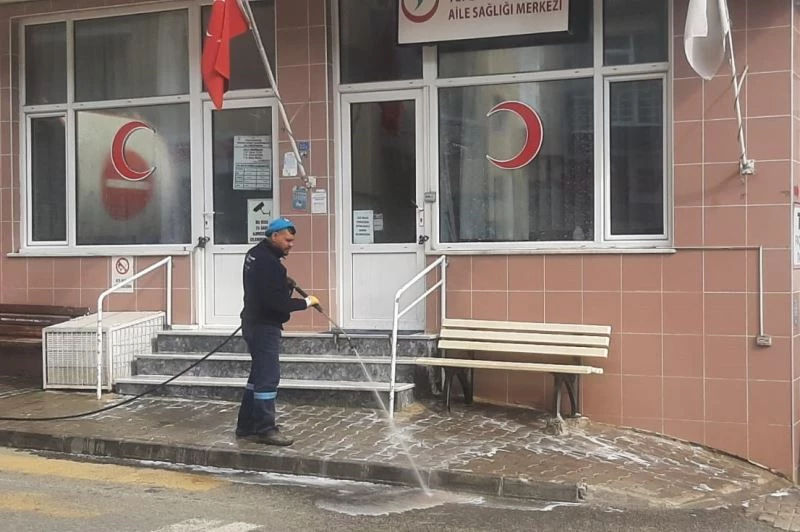 Süleymanpaşa dört bir yandan dezenfekte ediliyor
