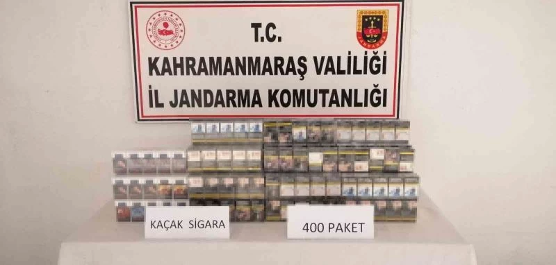 Otobüste 400 paket sahte bandrollü sigara ele geçirildi
