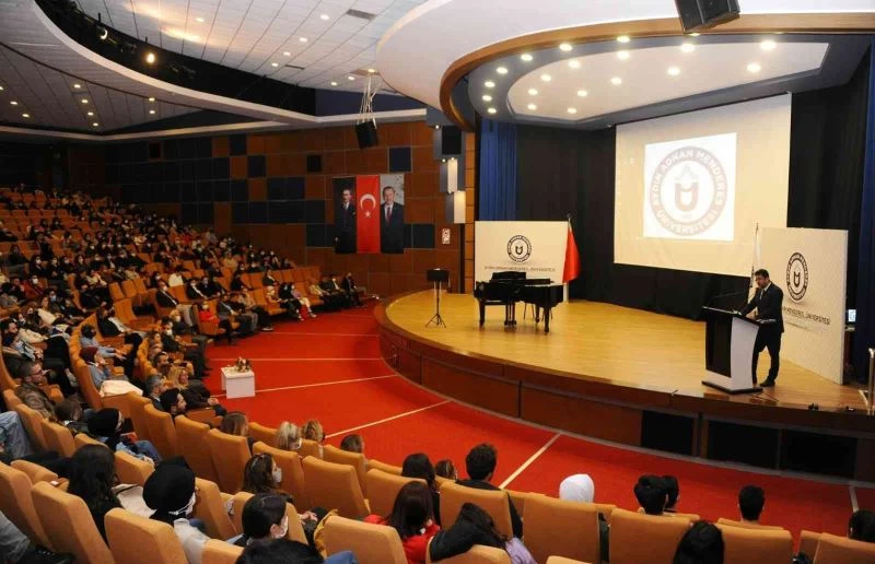 ADÜ’de ‘Nasılsın? Teknoloji ve Bağımlılık’ konulu söyleşi gerçekleşti
