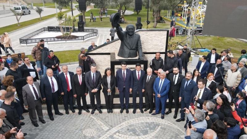 Süleyman Demirel’in adının verildiği park Nazilli’de açıldı
