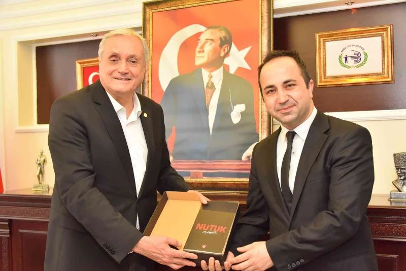 Bozüyük Ağız ve Diş Sağlığı Merkezi Başhekimi Cerrah’tan Başkan Bakkalcıoğlu’na ziyaret
