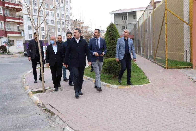 Baydilli mahalle gezilerini sürdürüyor
