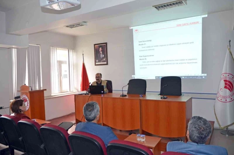 Hasat öncesi denetime çıkacak personele eğitim verildi
