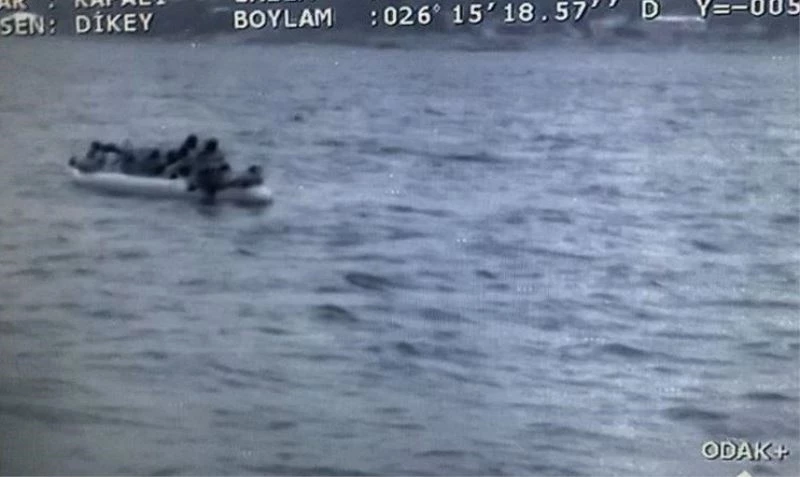 Çanakkale’de mobil radarla tespit edilen 39 düzensiz göçmen kurtarıldı
