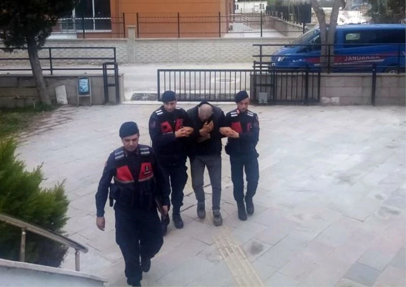 4 köye bağlantı kuran köprünün demirlerini çalan hırsız tutuklandı
