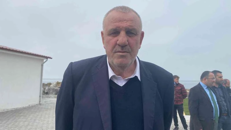 Belediye borcu ödeyemedi, 42 bin nüfuslu ilçeye su basan pompaların elektriği kesildi
