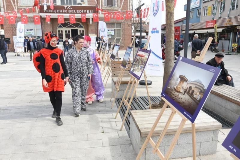 Fotoğraflarla Yenişehir sergisine yoğun ilgi
