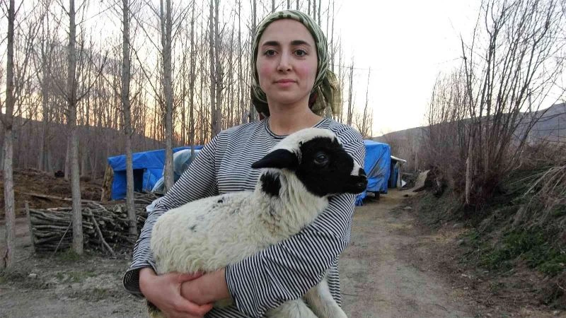 Cumhurbaşkanı Erdoğan’ın ortaklık teklif ettiği genç kadın, azmi ile örnek oluyor
