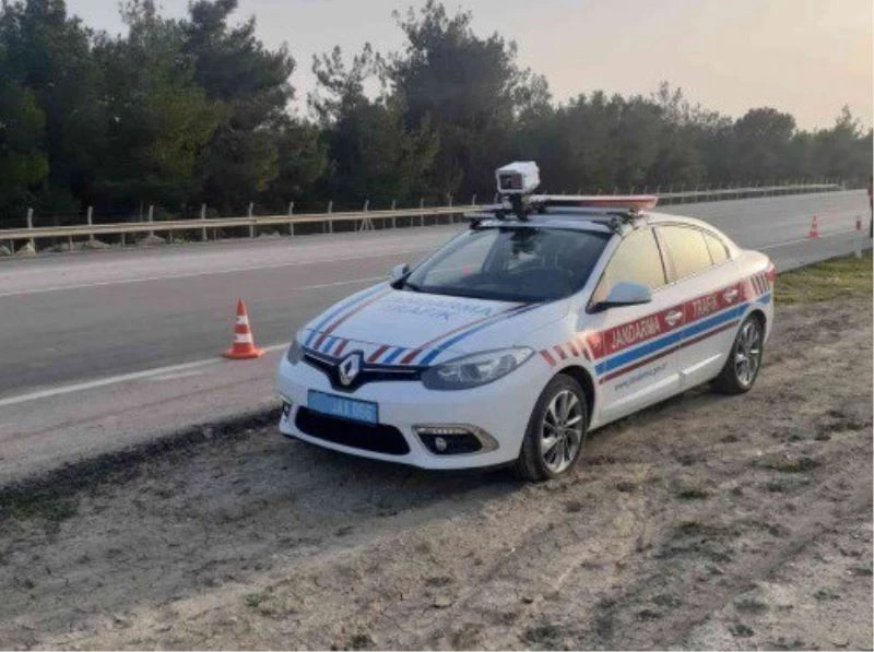 Kargı Jandarmasına hız radar aracı verildi
