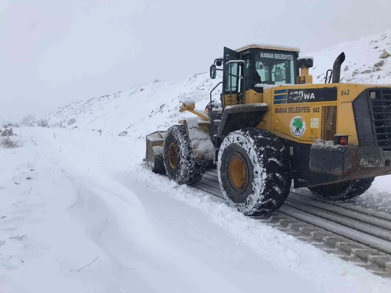 Mamak’ta kar teyakkuzu
