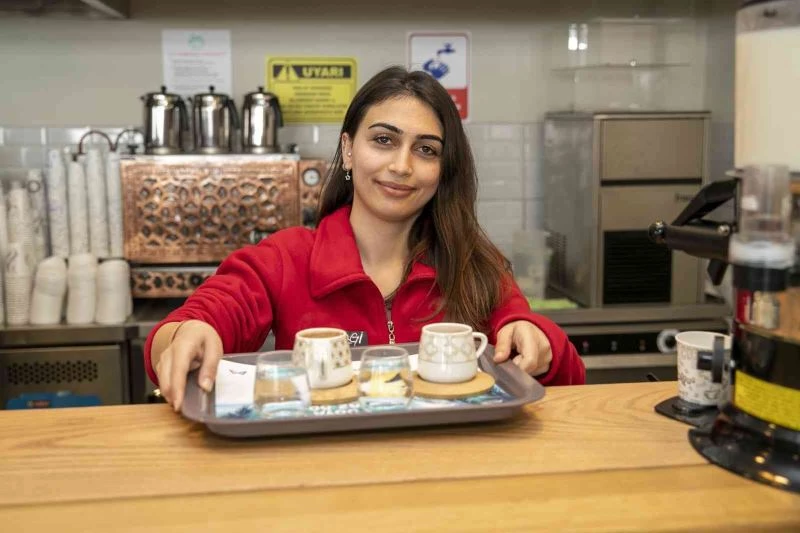 Mersin Büyükşehir Belediyesinden öğrencilere part-time iş imkanı
