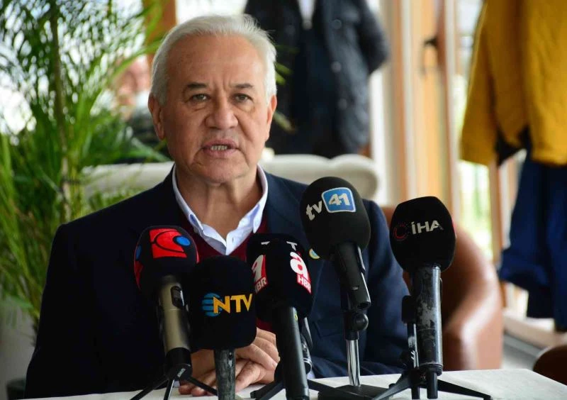 Vefa İbrahim Aracı: 