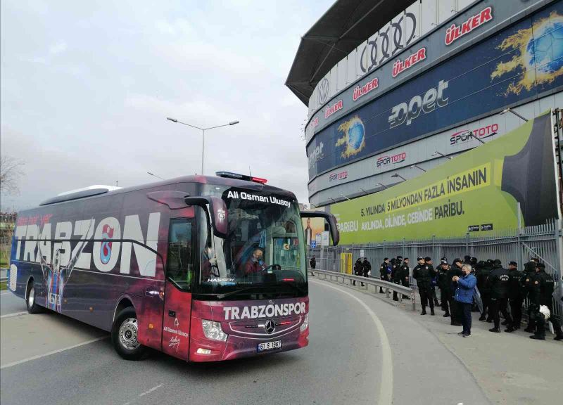 Trabzonspor, Kadıköy’e geldi