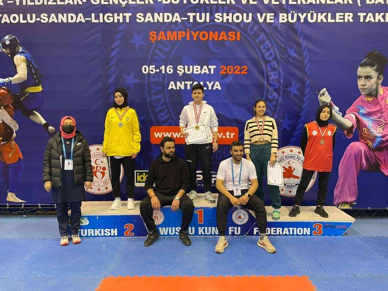 Wushu Kung Fu Türkiye Şampiyonasından Bartın Üniversitesine 2 altın madalya
