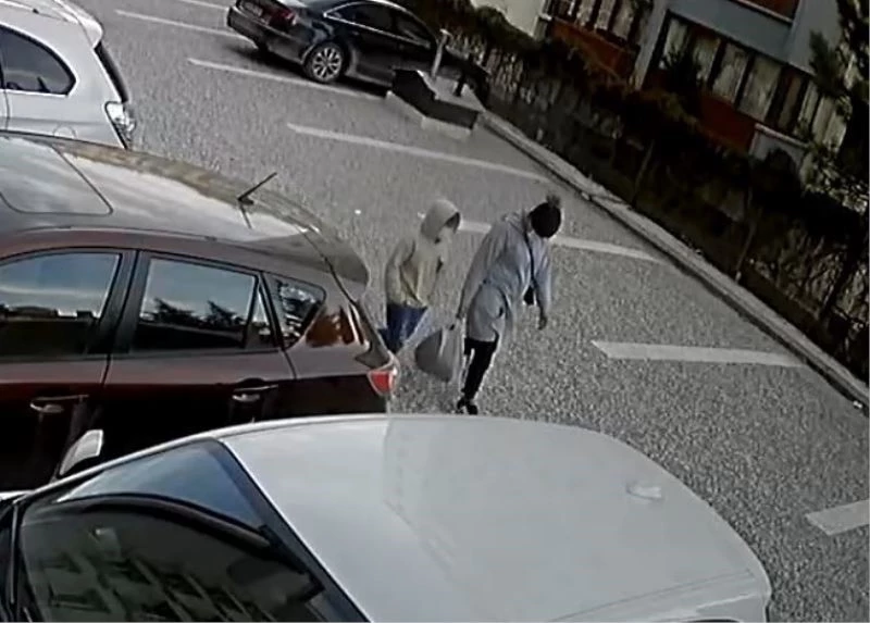 Anneanne yadigârı 90 yıllık altınlarını hırsızlara kaptırdı
