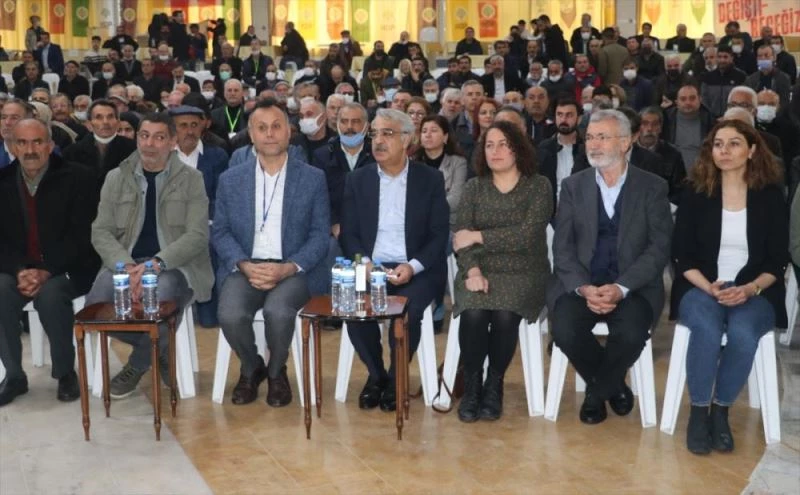 HDP Eş Genel Başkanı Sancar, partisinin Hatay kongresinde konuştu: