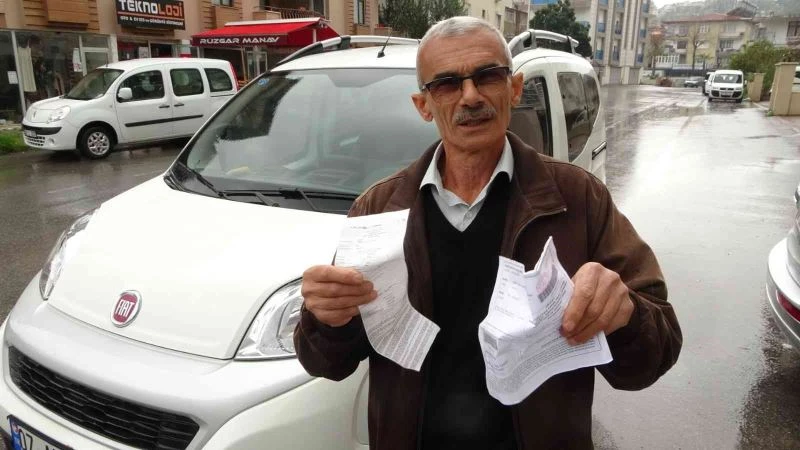 Yanından ayırmadığı aracın kağıt üzerinde başına gelmeyen kalmadı, gelen makbuzla şaşkına döndü
