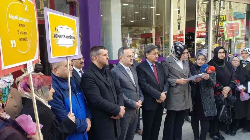 AK Parti İl Kadın Kollarından 8 Mart Dünya Kadınlar Günü kutlaması
