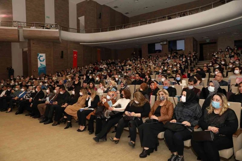 Büyükşehir Türk Musiki Korosu’ndan kadınlar gününe özel konser
