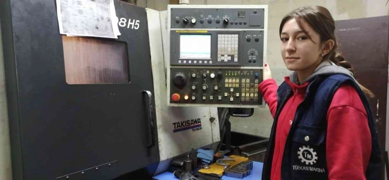 Ağır sanayiye kadın eli değdi
