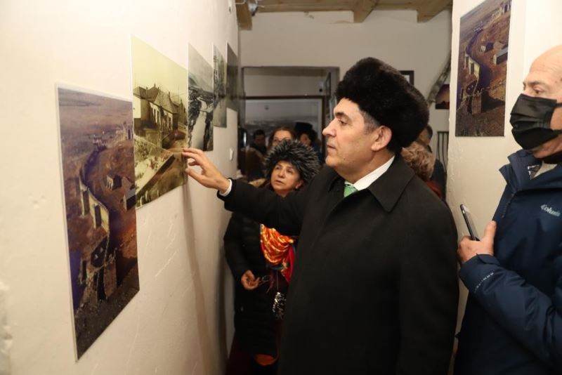 İzmirli turizmcilerden Başkan Demir’e sürpriz ziyaret
