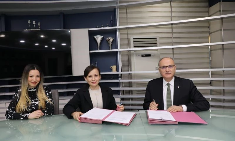 English Fast ile belediye çalışanlarına dil eğitimi
