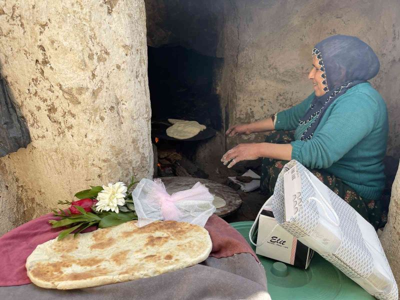 Erganili kadınlara 8 Mart sürprizi
