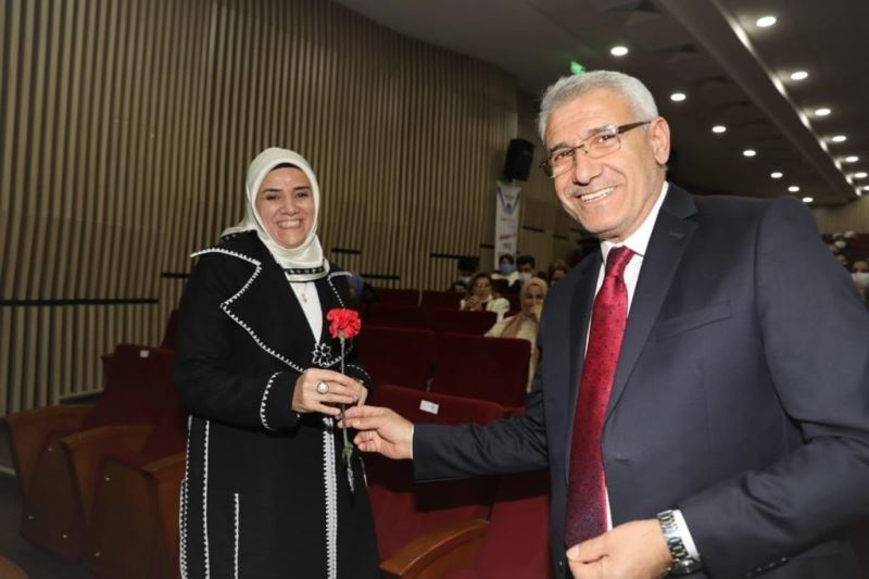 Battalgazi’deki dünya kadınlar günü konserine yoğun ilgi
