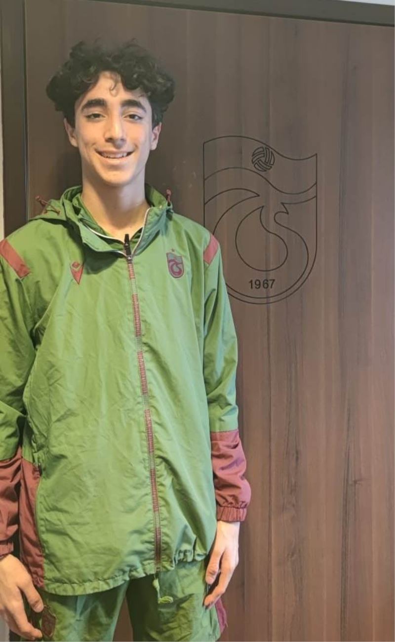 Diyarbakırlı genç futbolcu, Trabzonspor’a transfer oldu
