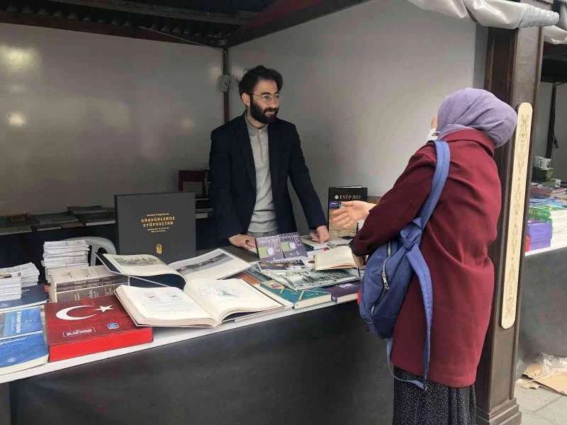 Eyüpsultan Kitap Fuarı’nın açılışını, Prof. Dr. İlber Ortaylı gerçekleştirdi
